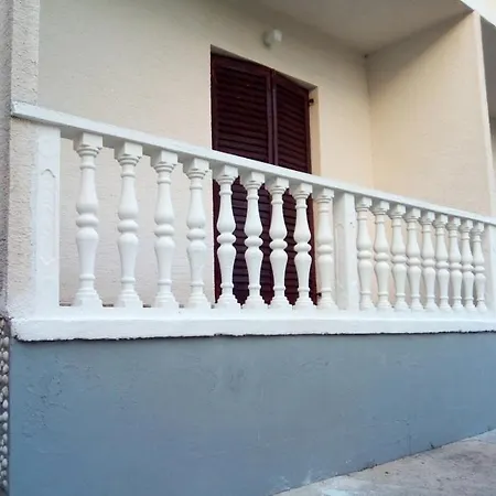 Apartman Ante Apartment *